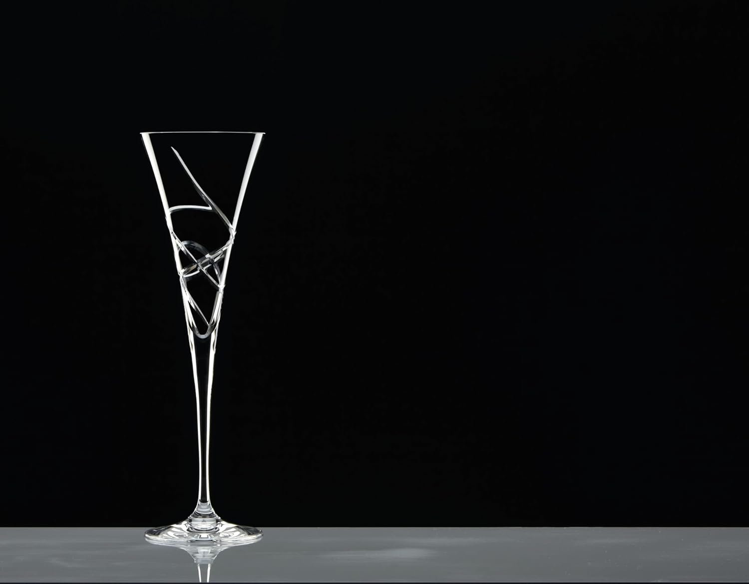 Lenox Champagne Flutes, Adorn Crystal 2-Piece Toasting Flute Set, Set Of 2, Heavy 3 x 10.5-inch, 7-Fl Oz Clear Crystal Glass, Stemware, Hand Wash Only, Wedding Decor, New Years Flute Glasses (2-Piece) - Image 6