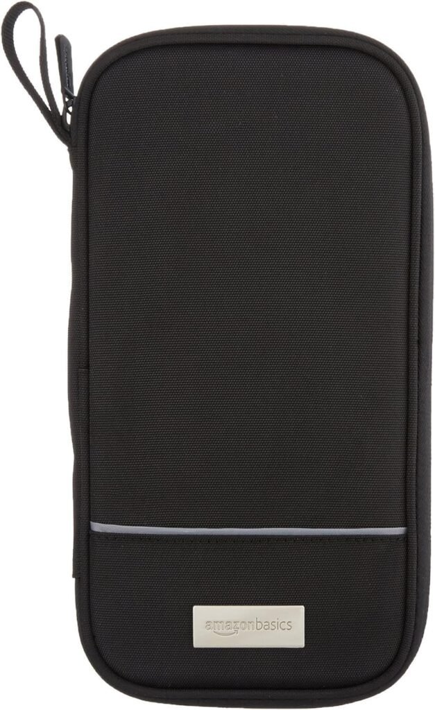 Amazon Basics RFID-blocking Passpor...