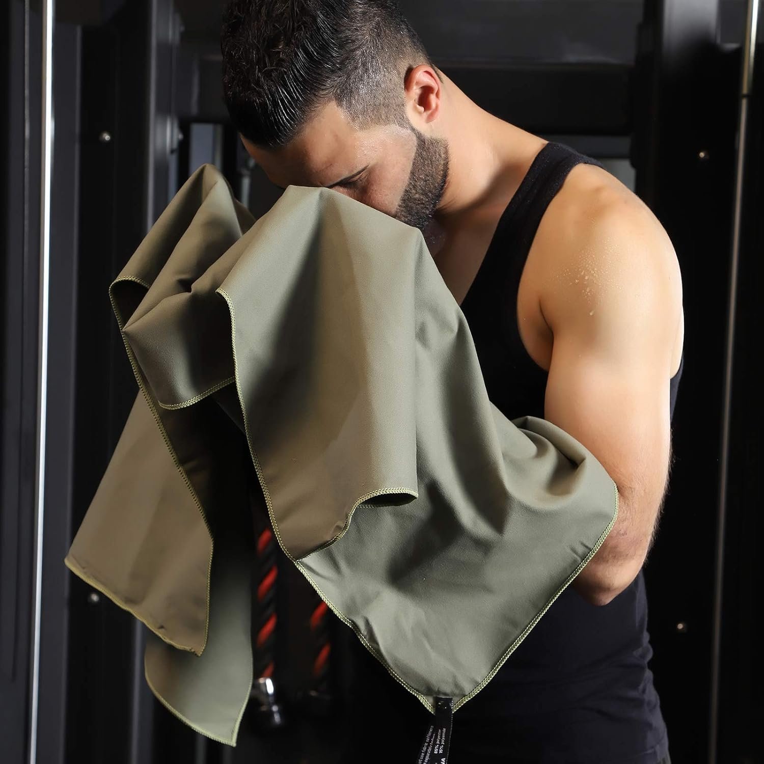 Rainleaf Microfiber Towel Perfect Travel & Gym & Camping Towel. Quick Dry - Super Absorbent - Ultra Compact - Lightweight. Suitable for Trip, Beach, Shower, Backpacking, Pool - Image 7