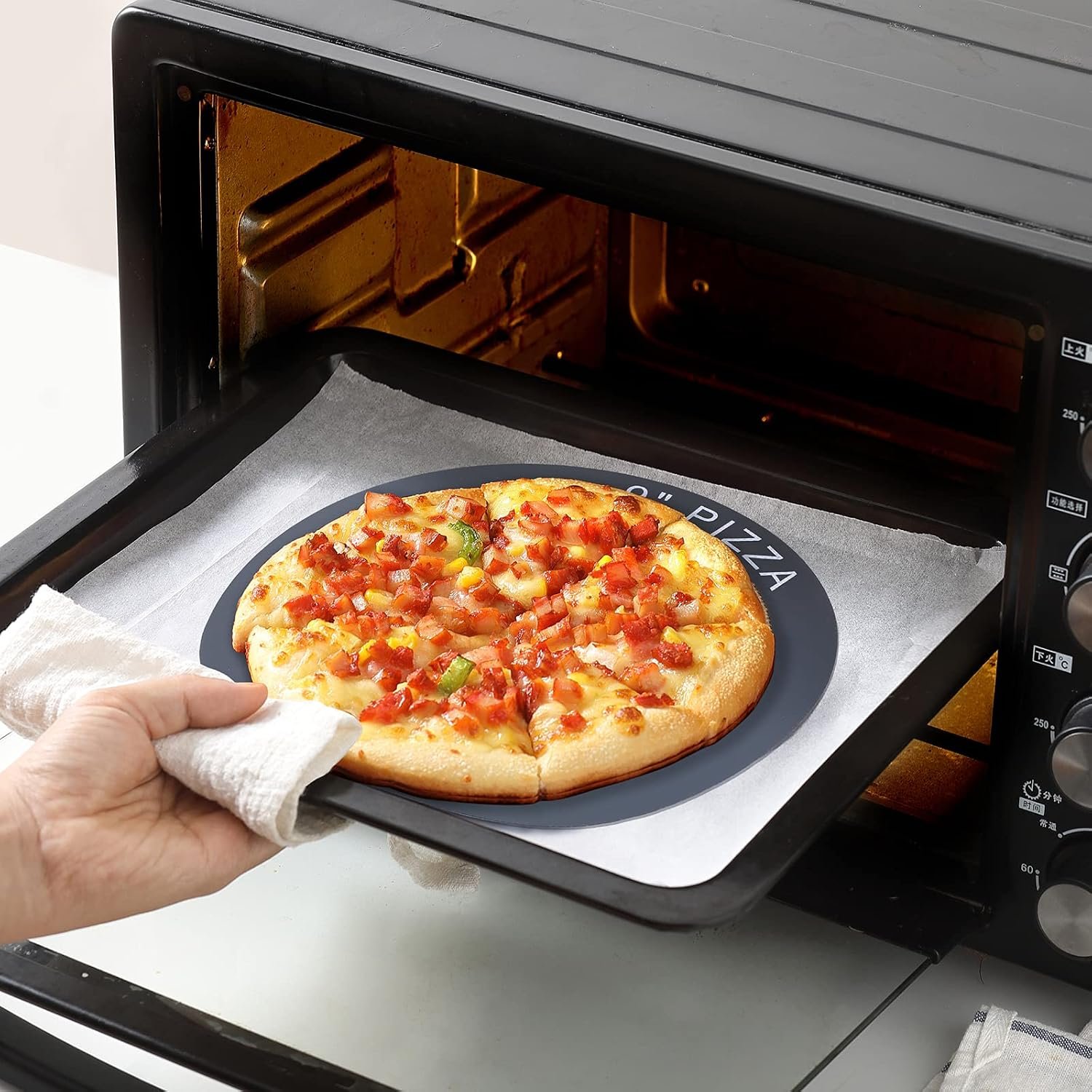 GUANCI Silicone Baking Mat Set of 6, Includes 25"x17.5" Large, 2 Medium 16.5"x11.6", 2 Small 11.75"x8.25", 9" Round, All Mats 0.70mm Thick, Non-Stick Reusable Baking Mats for Pizza, Cookie, Bread - Image 5