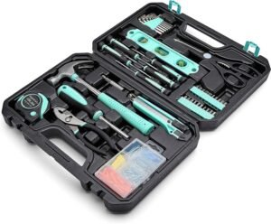 Amazon Basics 142-Piece Household T...