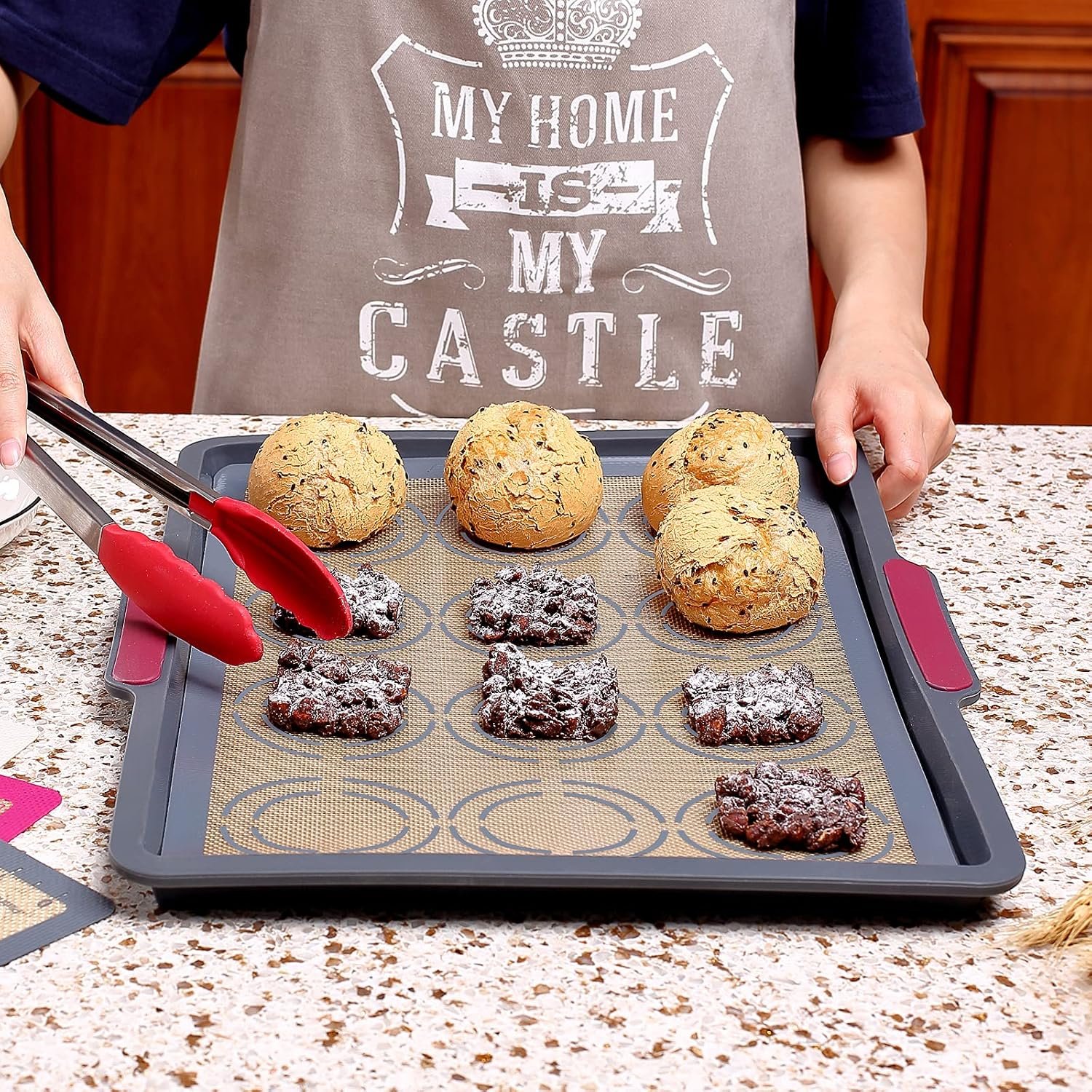 GUANCI Silicone Baking Mat Set of 6, Includes 25"x17.5" Large, 2 Medium 16.5"x11.6", 2 Small 11.75"x8.25", 9" Round, All Mats 0.70mm Thick, Non-Stick Reusable Baking Mats for Pizza, Cookie, Bread - Image 4