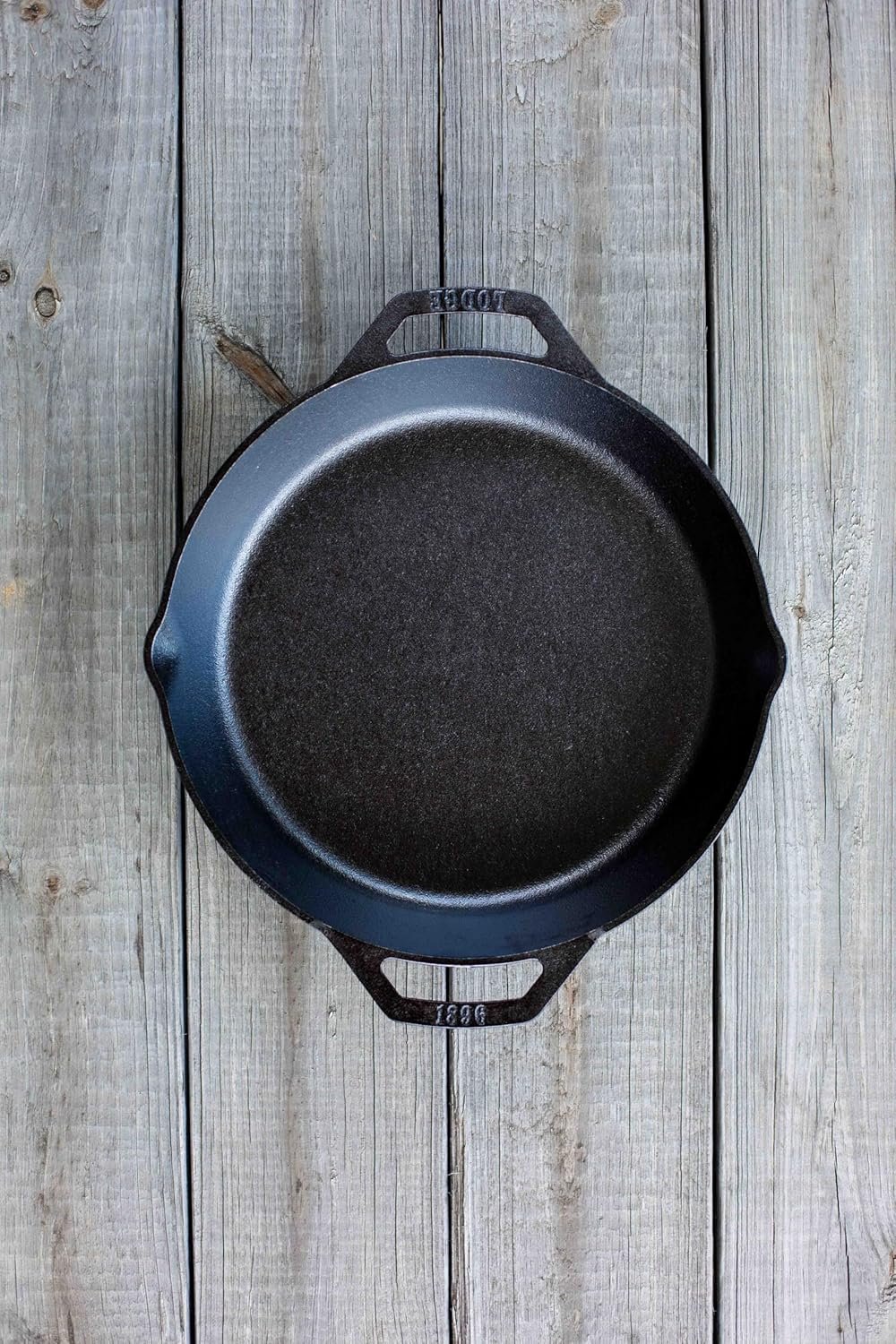 Lodge L10SKL Cast Iron Dual Handle Pan, 12 inch, Black - Image 2