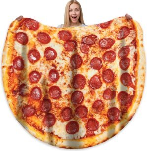 Realistic Pizza Throw Blanket (Roun...
